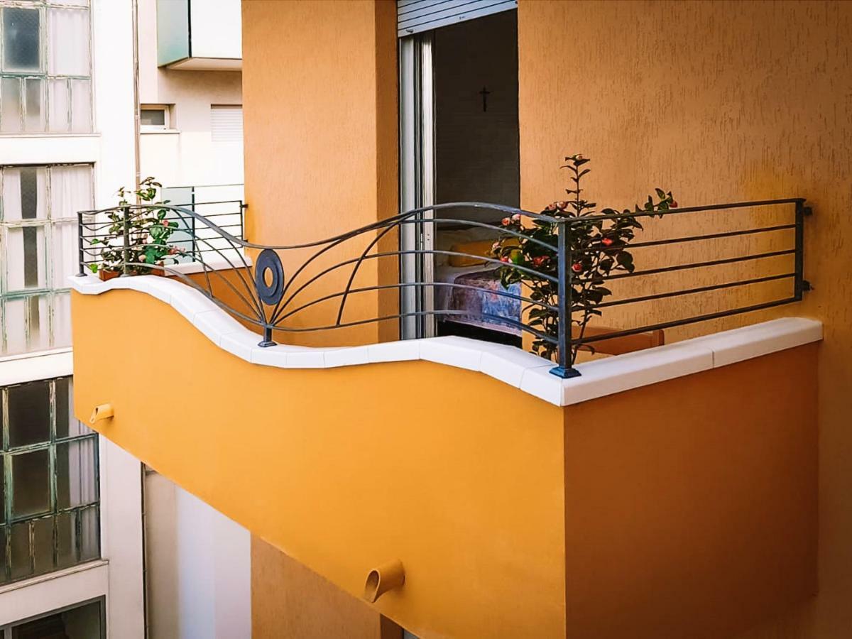 Hotel Romantica Rimini Eksteriør billede